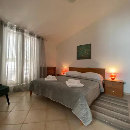Vila Natali * Štinjan